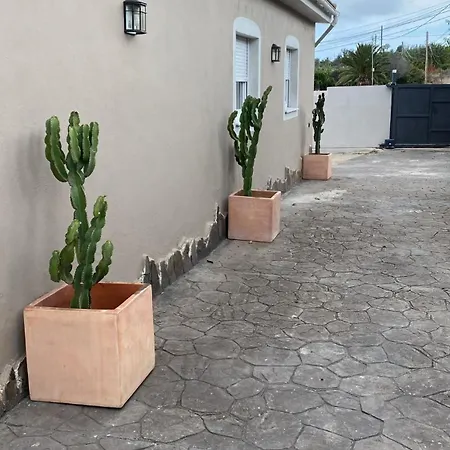 בית נופש De Lujo Con Jardin Privado Y Vistas Al Mar טקורונטה