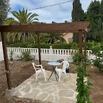 De Lujo Con Jardin Privado Y Vistas Al Mar