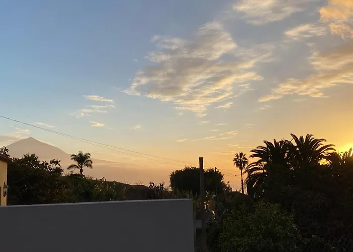 De Lujo Con Jardin Privado Y Vistas Al Mar Vakantiehuis
